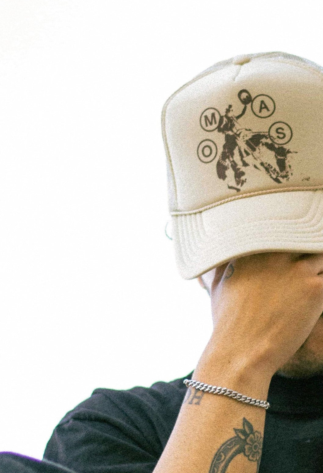 (KHAKI) Bullseye Trucker Hat